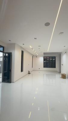 Tastefully Finished 5 Bedroom Fully Detached Triplex