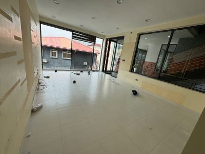 a Serviced 75sqm Shop Space in Lekki Phase 1., Off Admiralty Way Lekki Phase 1, Lekki Phase 1, Lekki, Lagos, Shop for Rent