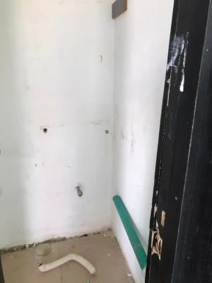 Very Standard and Portable Shop Space, Adminralty Way, Lekki Phase 1, Lekki, Lagos, Shop for Rent