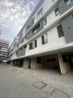 Luxury 4 Bedroom Townhouse, Lekki Phase 1, Lekki, Lagos, Block of Flats for Sale