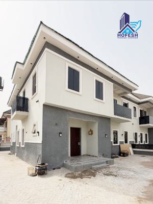 4 Beds Semi-detached Duplex with Bq , River Park, Lugbe District, Abuja, Semi-detached Duplex for Sale