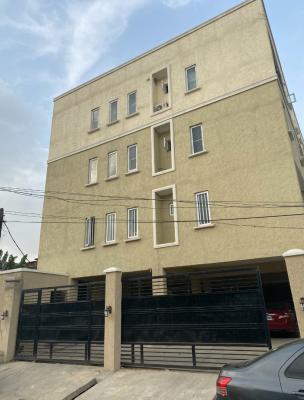 2 Bedroom Apartment, 13, Akinwunmi Street, Alagomeji, Yaba, Lagos, Flat / Apartment for Rent