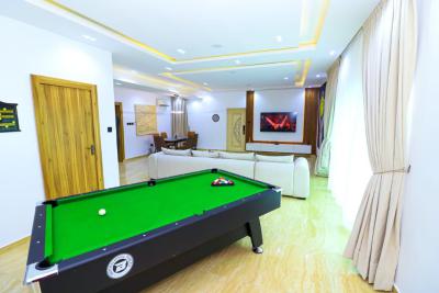 Massive Four Bedroom Penthouse with Pool, Snooker and Gym, Old Ikoyi, Ikoyi, Lagos, Flat / Apartment for Rent