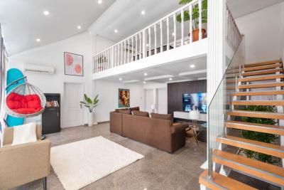 Luxury 3 Bedroom Apartment, Lekki Phase 1, Lekki, Lagos, Flat / Apartment Short Let