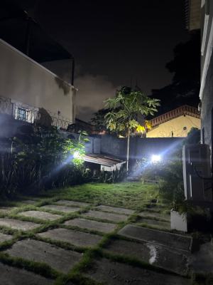 1 Bedroom Maisonette, Lekki Phase 1, Lekki, Lagos, Flat / Apartment for Rent