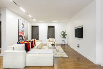 Beautiful 3 Bedrooms Apartment, Lekki Phase 1, Lekki, Lagos, Flat / Apartment Short Let