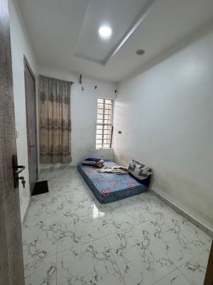 Self Contain, Van Daniel Estate, Conservation Chevron, Lekki Expressway, Lekki, Lagos, Self Contain (single Rooms) for Rent