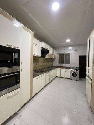 Well-designed 4-bedroom Semi-detached Home with Private Bq, Chevron, Lekki, Lagos, Semi-detached Duplex for Rent