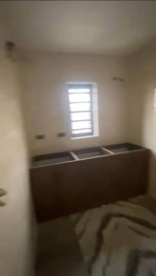 Lovely 2 Bedroom Flat, Off Ilupeju Bye Pass, Ilupeju, Lagos, Flat / Apartment for Rent