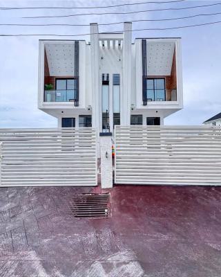 Luxury 4-bedroom Semi-detached Duplex, Ikota, Lekki, Lagos, Semi-detached Duplex for Rent