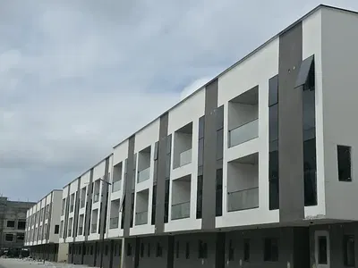 Luxury 4 Bedrooms Terraced Duplex with a BQ — Lekki Phase 1, Lekki, Lagos