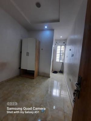*room Upstairs(shared), Orchid, Lekki, Lagos, Flat / Apartment for Rent