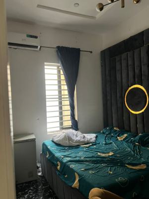 *massive Semi Masters Bedroom Upstairs(shared), Ikota, Ikota, Lekki, Lagos, Flat / Apartment for Rent