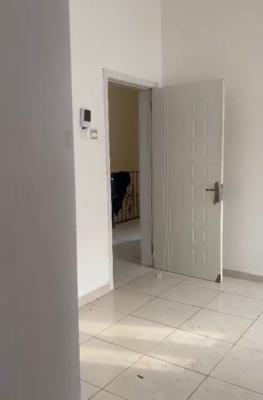 a Shared Apartment Single Room Self Contained, Bera Estate By Chevron, Lekki, Lagos, Self Contain (single Rooms) for Rent