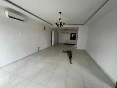 Nice 3-bedroom Apartment, Lekki Phase 1, Lekki Phase 1, Lekki, Lagos, Flat / Apartment for Rent