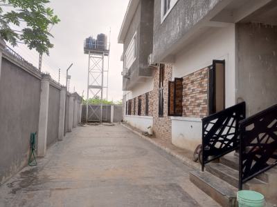 2bedroom Flat, Elimgbu New Layout, Obio-akpor, Rivers, Flat / Apartment for Rent