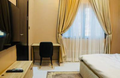 Luxuriously Furnished 3 Bedroom Flat, Lekki Phase 1, Lekki, Lagos, Flat / Apartment for Rent