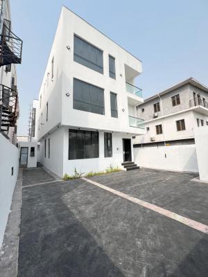 Capacious 5 Bedroom Fully Detached Duplex with Pool & Bq, Lekki Phase 1, Lekki, Lagos, Detached Duplex for Sale
