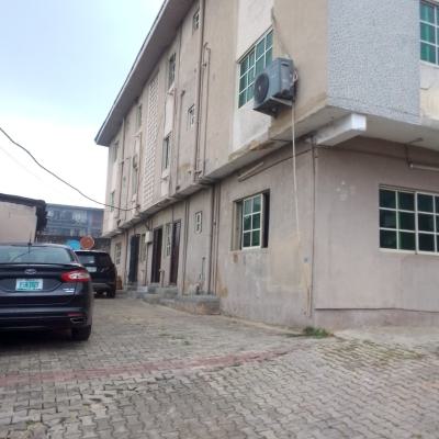 Very Spacious 3bedroom Flat at Anthony Maryland Lagos, Anthony Maryland, Anthony, Maryland, Lagos, Flat / Apartment for Rent