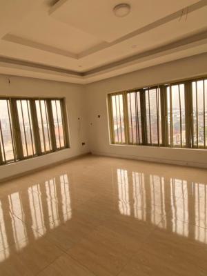 3bedroom Flat in a Secured Estate, Lekki Phase 1, Lekki, Lagos, Flat / Apartment for Rent