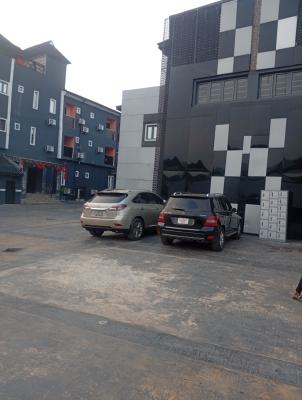 Executive Standard Club House, Opposite Omole Phase 1,lagos, Ojodu Berger, Ojodu, Lagos, Restaurant / Bar for Rent