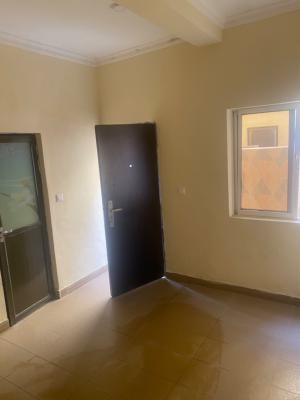 Single Room Bq in an Estate, Lekki, Lagos, Self Contain (single Rooms) for Rent