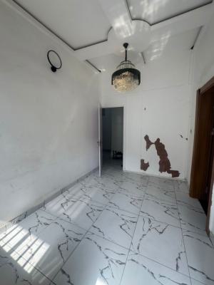 Spacious Room and Parlor (miniflat) Aibikota Lekki Lagos, Ikota Via Megachiken, Lekki, Lagos, Flat / Apartment for Rent