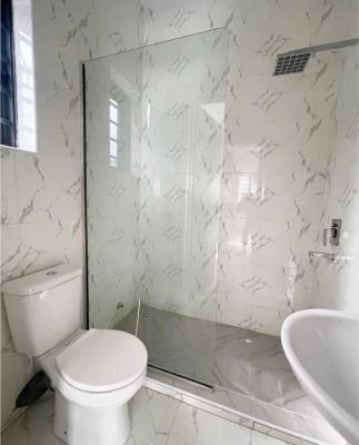 Well Serviced 2 Bedroom Apartment with Excellent Facilities, Vgc. Lekki, Lekki, Lagos, Flat / Apartment for Sale