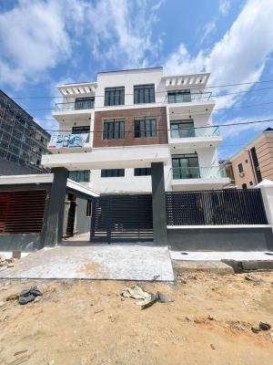 Beautiful 2 Bed Apartment with Gym️, Lekki Phase 1, Lekki Phase 1, Lekki, Lagos, Flat / Apartment for Sale