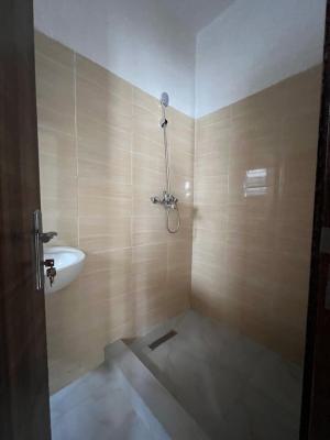 Converted Mini Flat Upstairs with Full Kitchen & Balcony, Oral Estate Opp Eleganza Bustop, Lekki, Lagos, Mini Flat (room and Parlour) for Rent