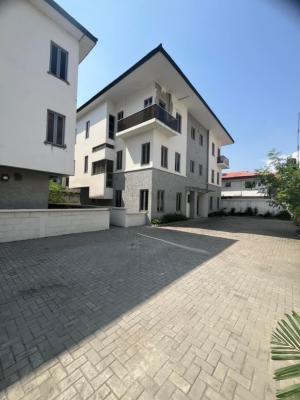 4-bedroom Semi-detached Duplexes, Lekki Phase 1, Lekki, Lagos, Semi-detached Duplex for Sale