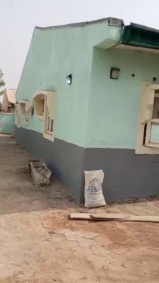 4 Bedrooms Semi Detached Bungalow, Sunnyvale Estate, Lokogoma District, Abuja, Semi-detached Bungalow for Rent