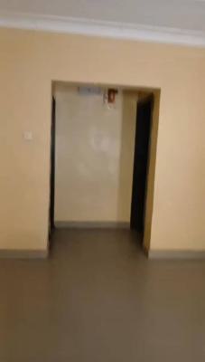 Lovely 2 Bedroom Flat, Off Cole Street (olufemi Side), Surulere, Lagos, Flat / Apartment for Rent