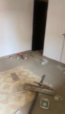 Lovely Room Self Contain, Adelabu, Surulere, Lagos, Self Contain (single Rooms) for Rent