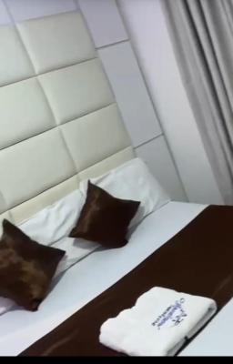 a 9 Bedroom Service Apartment for Lease in Gwarimpa, 3rd Avenue, Gwarinpa, Abuja, Hotel / Guest House for Rent