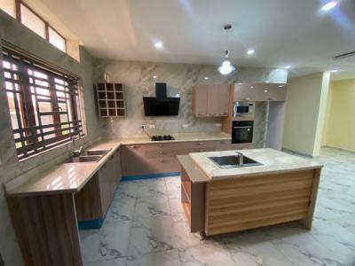 Serviced 3bedroom Apartment with Bq at Lekki Phase 1, Lekki Phase 1 Lekki Lagos, Lekki Phase 1, Lekki, Lagos, Flat / Apartment for Rent