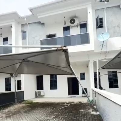 Distress Sharp Specious 4 Bedroom Detached Duplex, Orchid Road, Lekki, Lagos, Detached Duplex for Sale