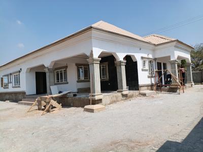 Exquisite 3 Bedroom Flat with 1 Room Bq, New Oil Spring Estate (beside New Site Estate, Lugbe District, Abuja, Flat / Apartment for Rent