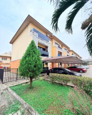 Exquisite 4 Bedroom Terrace Duplex with Bq in Serene Environment, Ikeja Gra, Ikeja, Lagos, Terraced Duplex for Sale
