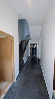 New Renovated Two Bedroom Duplex., Off Oladimeji Alo Street., Lekki Phase 1, Lekki, Lagos, Flat / Apartment for Rent