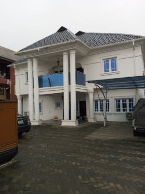Clean 3 Bedroom, Bucknor Estate, Isolo, Lagos, Flat / Apartment for Rent