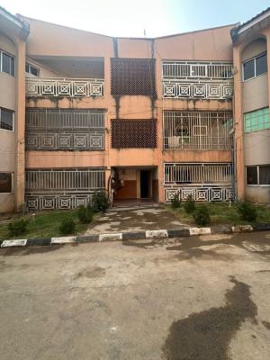 Spacious 3 Bedroom Flat and a Bq on The Second Floor, Wuse 2, Abuja, Flat / Apartment for Rent