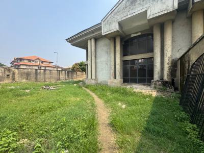 a Corner Peice Land in a Secured Environment, Lekki Phase 1, Lekki, Lagos, Residential Land for Sale