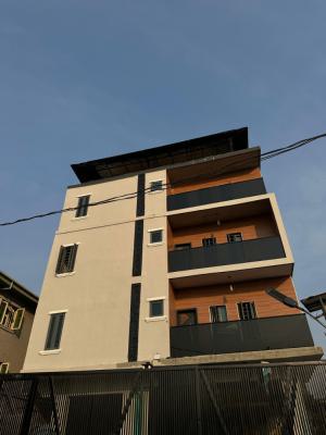Exquisite 3-bedroom Apartment + Bq, Akoka, Yaba, Lagos, Flat / Apartment for Sale