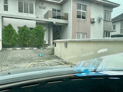 Luxury and Spacious with a B Q, Pinnock Beach Estate, Lekki Phase 1, Lekki, Lagos, Semi-detached Duplex for Rent