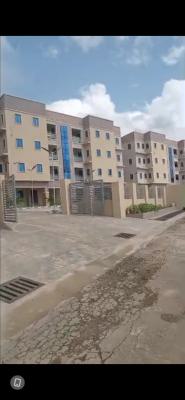 a Well Located 2-bedroom Apartment, Old Bodija, Ibadan, Oyo, Flat / Apartment for Rent