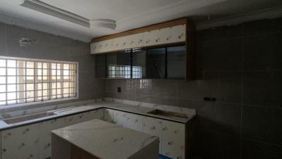 Nicely Built 6 Bedroom Semi Detached with Bq, Ikoyi, Lagos, Commercial Property for Rent