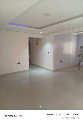 3 Bedroom Apartment:, Omole Phase 2, Ikeja, Lagos, Flat / Apartment for Rent