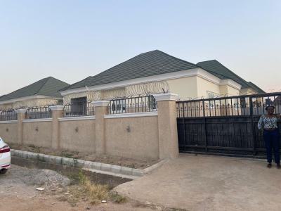 3 Bedroom Bungalow, Lugbe District, Abuja, Detached Bungalow for Sale