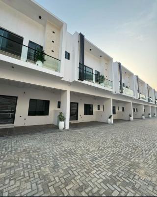 Fully Furnished and Unfurnished 4 Bedroom Terrace, Westend Estate, Ikota, Lekki, Lagos, Terraced Duplex for Sale